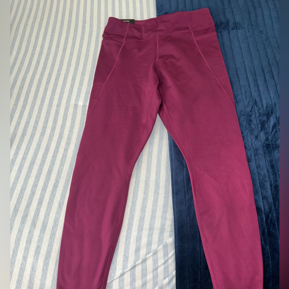 High Rise Crop Leggings NWT